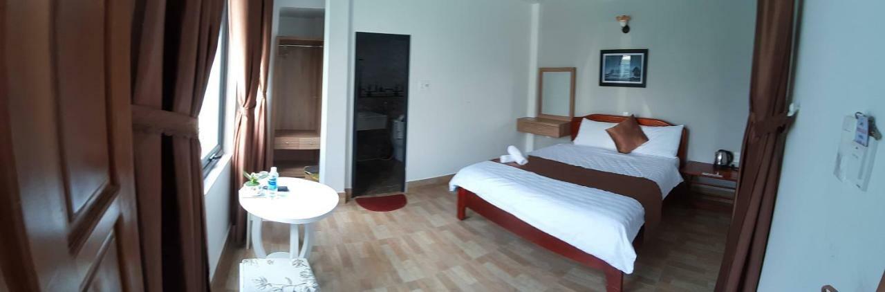 Minh Quan Hotel Dalat Luaran gambar